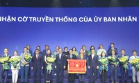  Tuyên dương 85 tấm gương chuẩn mực về thực thi văn hóa, đạo đức công vụ 第16张