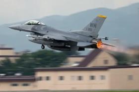 F-16 có phải &quot;viên đạn bạc&quot;, giúp Ukraine lật ngược thế cờ trước Nga?