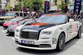  Soi giá siêu xe Rolls-Royce, Koenigsegg, Ferrari...tại Gumball 3000