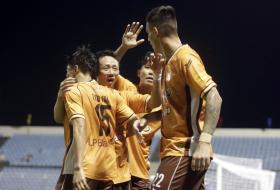 Cầu thủ 16 tuổi của HAGL lập kỷ lục V-League 