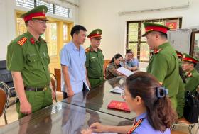 Bắt tạm giam Phó Giám đốc Ban Quản lý rừng ở Hà Giang