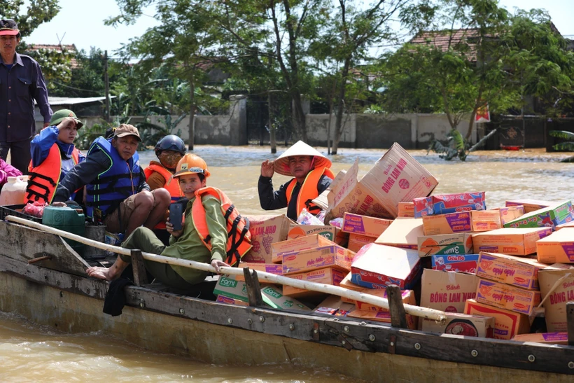  Thiện nguyện mùa lũ: Để hành động từ tâm thực sự phát huy ý nghĩa 