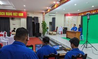  Người dân Đà Nẵng xếp hàng dài giao nộp vũ khí &apos;nóng&apos; 第8张