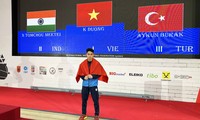  Lực sĩ Lê Văn Công được thưởng nóng sau khi giành vinh quang ở Paralympic Paris 2024 