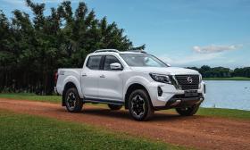 Nissan tiếp tục giảm giá tại Việt Nam 