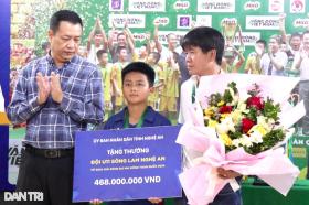 U11 Sông Lam Nghệ An được thưởng lớn sau chức vô địch  第2张