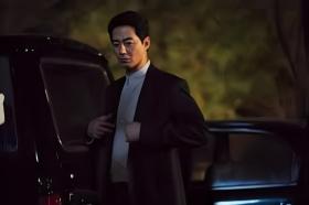 'Đệ nhất mỹ nam' Jo In Sung: Lẻ bóng tuổi 43, bị đồn yêu Song Hye Kyo  第3张