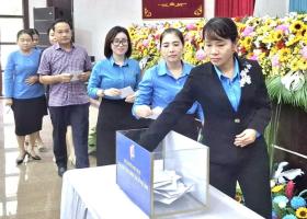  Tập đoàn Công nghiệp cao su Việt Nam tuyên dương 580 học sinh, sinh viên &apos;Vượt khó - Học giỏi&apos; 